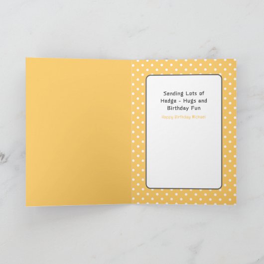 1歳の誕生日かわいいマンガ子供へーおもしろいハリネズミ カード (内部)