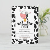 1歳の誕生日かわいい白黒ベビー牛 招待状 (スタンド正面)