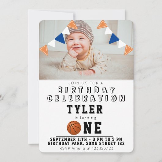 1歳の誕生日にかわいいバスケットボールの子どもたちの写真  招待状 (正面)