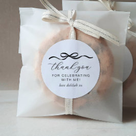 1歳の誕生日にボウ ラウンドシール