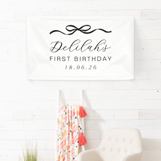 1歳の誕生日にボウ 横断幕 (インサイチュ)