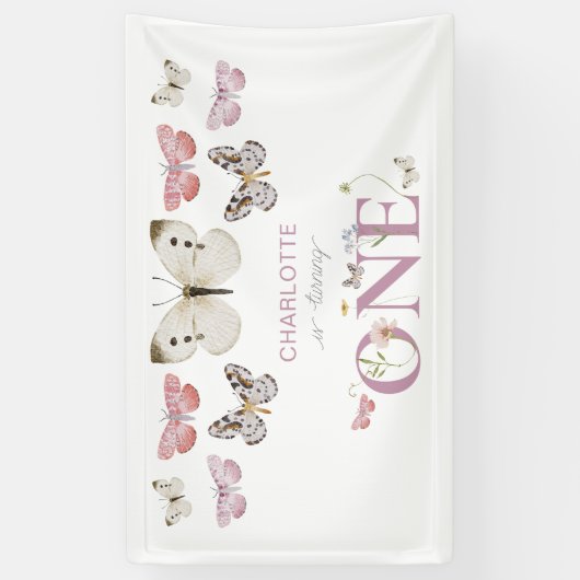 1歳の誕生日に咲く野花が蝶を一周 横断幕 (縦)