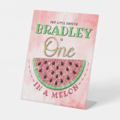 1歳の誕生日に1人 台座サイン (正面)