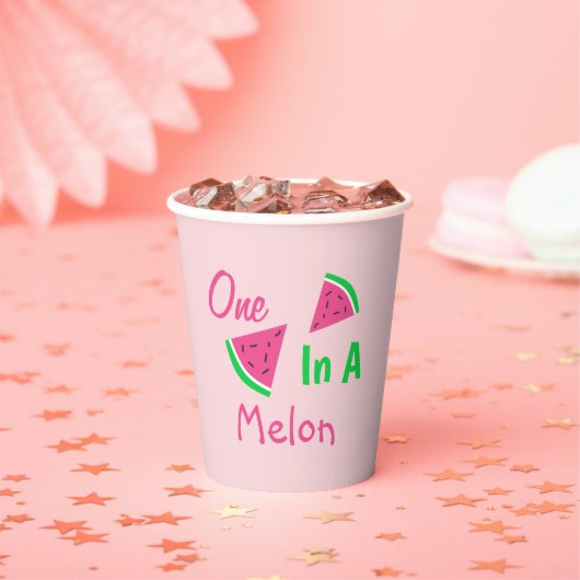 1歳の誕生日に1人 紙コップ (インサイチュ)