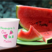 1歳の誕生日に1人 紙コップ