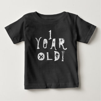 1歳の誕生日のおじいさんかわいいベビースカルロック ベビーTシャツ