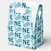 1歳の誕生日の水彩鯨模様 フェイバーボックス (オープン)