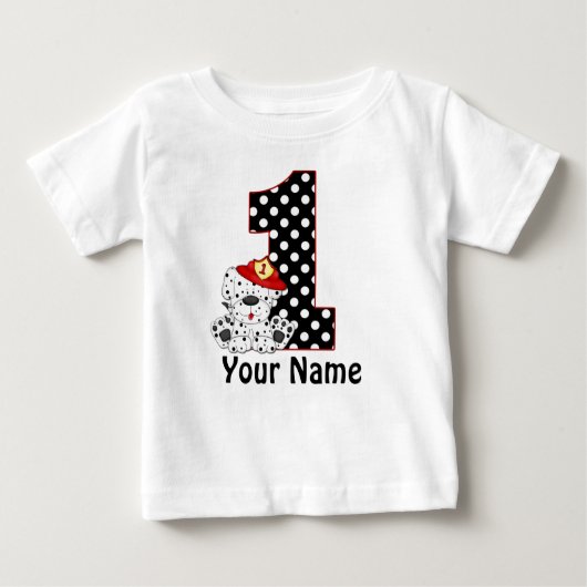 1歳の誕生日の火の男のダルマチアパーソナライズされたシャツ ベビーTシャツ (正面)