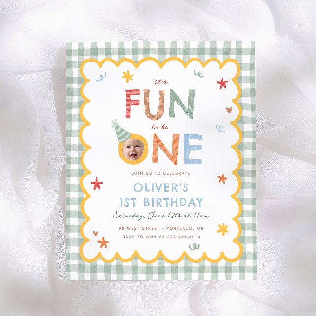 1歳の誕生日をお祝いするお得な写真入りデザイン (クリエイターアップロード済み)