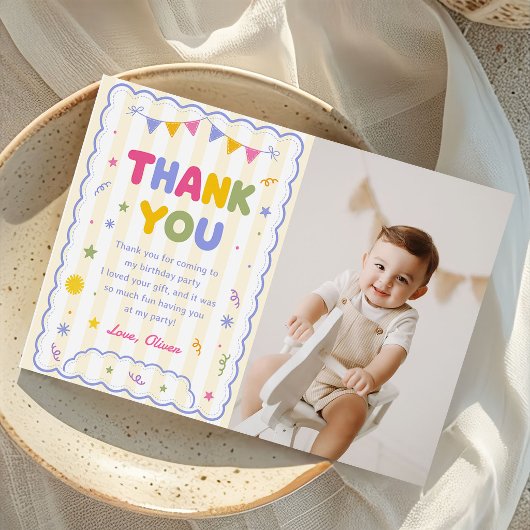 1歳の誕生日をお祝いする男の子の写真 サンキューカード