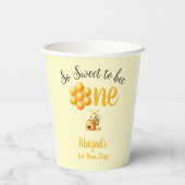 1歳の誕生日を迎えるのはとても甘い 紙コップ (裏面)