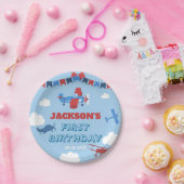 1歳の誕生日を迎える飛行機1年がスカイクラウドを飛ぶ ペーパープレート (パーティー)