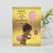 1歳の誕生日エスニックガールバルーン金ゴールドシブロン 招待状 (スタンド正面)