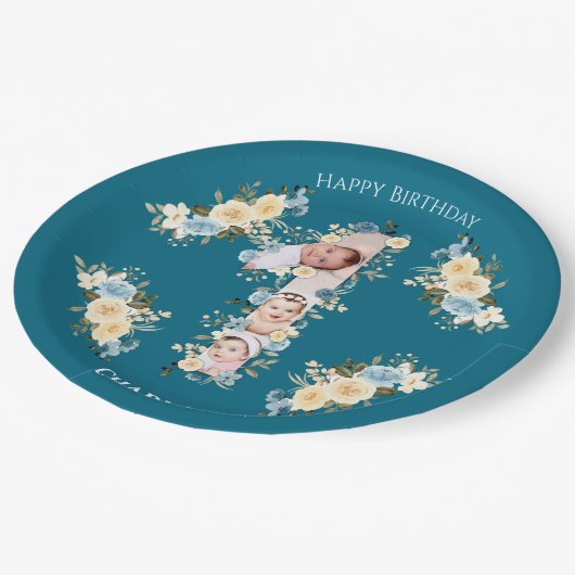 1歳の誕生日ティール(緑がかった色)フォトコラージブルーイエローフラワー ペーパープレート (アングル)