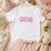 1歳の誕生日ベビーTシャツ ピンクの模様 ベビーTシャツ