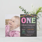 1歳の誕生日招待状。ガールファースト誕生日写真 招待状 (スタンド正面)