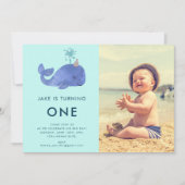 1歳の誕生日水色クジラ |写カスタム真 招待状 (正面)
