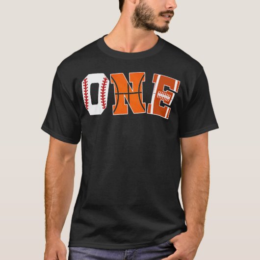 1歳の誕生日 スポーツ 誕生日パーティー 1歳児 Tシャツ (正面)