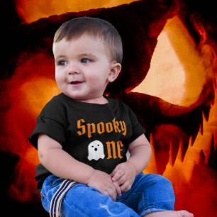 1歳不気味の誕生日ベビーTシャツ ベビーTシャツ
