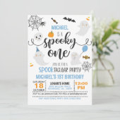 1歳不気味の誕生日招待状 – 少年(白) 招待状 (スタンド正面)