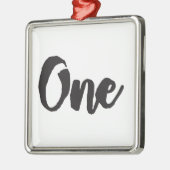 1歳1歳の誕生日誕生日 メタルオーナメント (左)