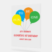 1歳 誕生日 おめでとう Fun To Be One アクリルサイン (傾斜)