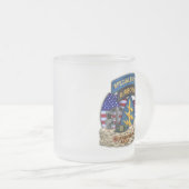 1番目の特殊部隊グリーンベレー霜の降りたト麦酒 フロストグラスマグカップ (正面右)