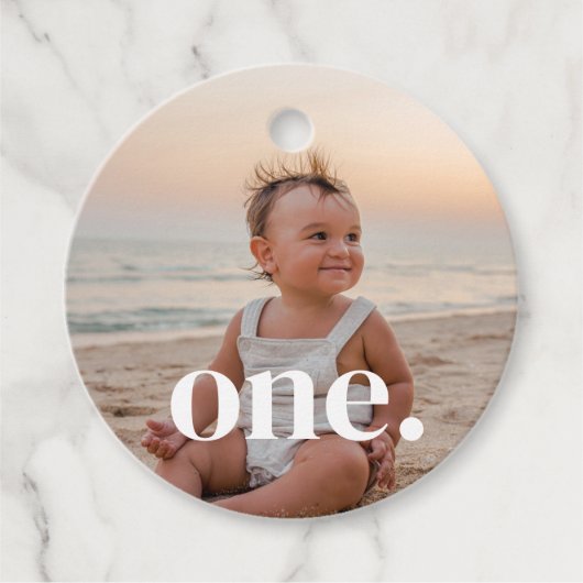 1番目の誕生日の写真 – 1 フェイバータグ (正面)