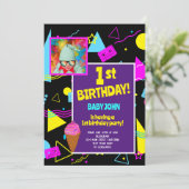 1番目の誕生日レトロカラフルキッズパーティーお祝い 招待状 (スタンド正面)