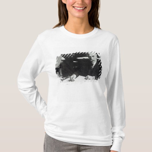 1管弦楽用総譜のエドワード・エルガー仕事 Tシャツ (正面)