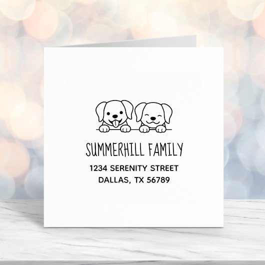 1組のラブラドール犬のピーク家族のアドレス セルフインキングスタンプ
