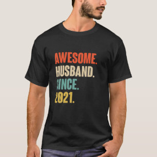 1結婚のアニバーサリーのギフト彼素晴らし – 夫Si Tシャツ