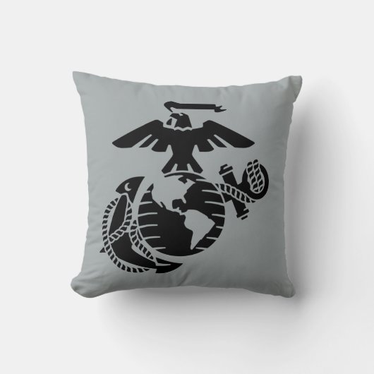 1色EGA – 黒 クッション (正面)