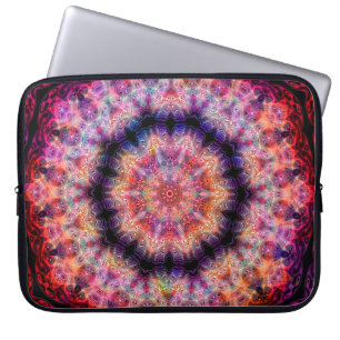10は放射状のカラフルな万華鏡のように千変万化するパターンを指しまし ラップトップスリーブ