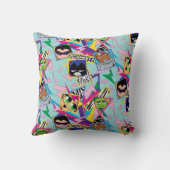 10代のタイタン行け! |レトロ90のグループコラージュ クッション (裏面)