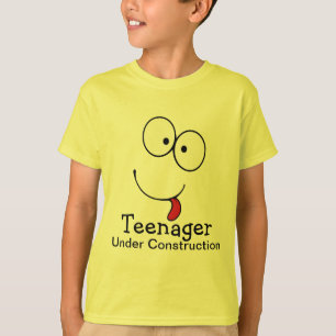 10代の若者アンダー建築おもしろい顔 Tシャツ