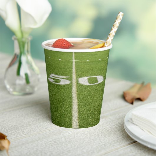 10代の誕生日50ヤードライングリーンフィールドフットボール 紙コップ (インサイチュ)