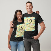 10周年記念のレトロな淡い黄色の名前ボ Tシャツ (ユニセックス)