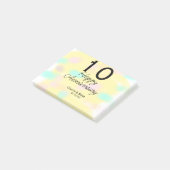 10周年記念のレトロな淡い黄色の名前入りボ ポストイット (アングル)