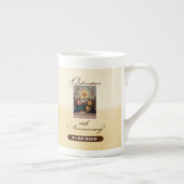 10周年記念の天使をパーソナライズ ボーンチャイナマグカップ (右)