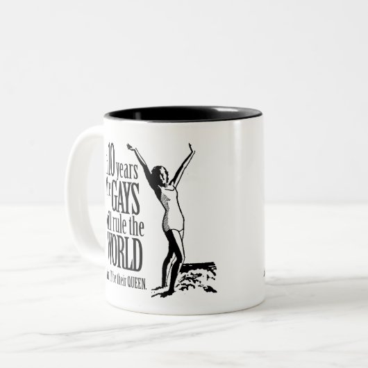 10年以内にゲイは世界を支配します ツートーンマグカップ (正面左)