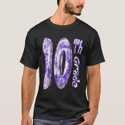 10年生T型ハロー10年生スクワッドバックおもしろい Tシャツ (正面)