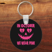 10月に我々は衣服ピンク乳癌ハロウィーンPu キーホルダー (正面)