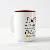 10月の世界に住んでよかった ツートーンマグカップ (正面左)