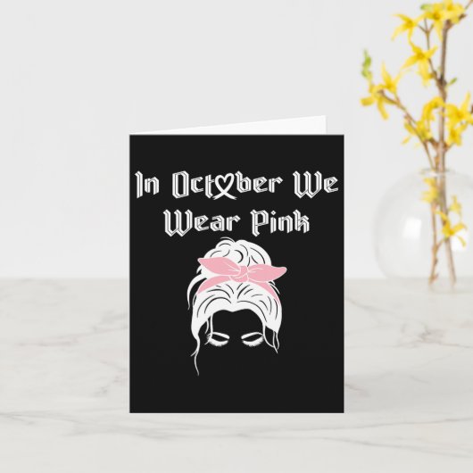 10月の乳がん認識度I衣服ピンクライ カード (黄色い花)