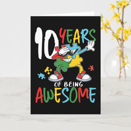 10歳の誕生日の男の子または女の子の自閉症の認識 カード (黄色い花)