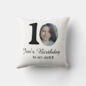 10歳の誕生日はっきりしたフォトレター子供の名前の日付st クッション (裏面)