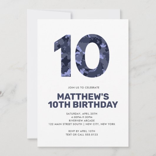 10番目の誕生日、ブルー迷彩柄パーソナライズされたパーティー 招待状 (正面)