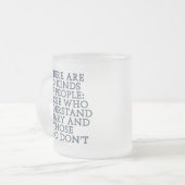 10種類の人々が…あります フロストグラスマグカップ (正面左)