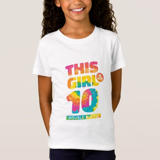 10誕生日、この女の子は今、2桁10  Tシャツ (正面)